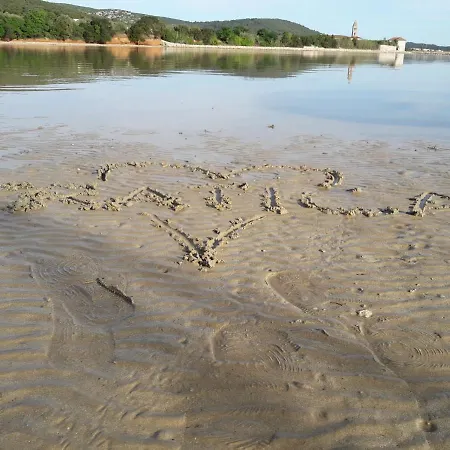 Torkul База отдыха 3*