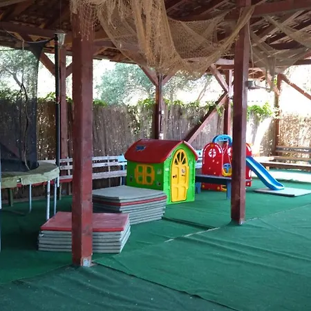 Torkul Tatil parkı Kraj (Zadar)